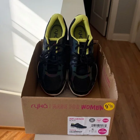Brand new”RYKA influence”sneakers for women.Size-9,5,color-black/lemon/white.🖤💚🤍 - Picture 8 of 12